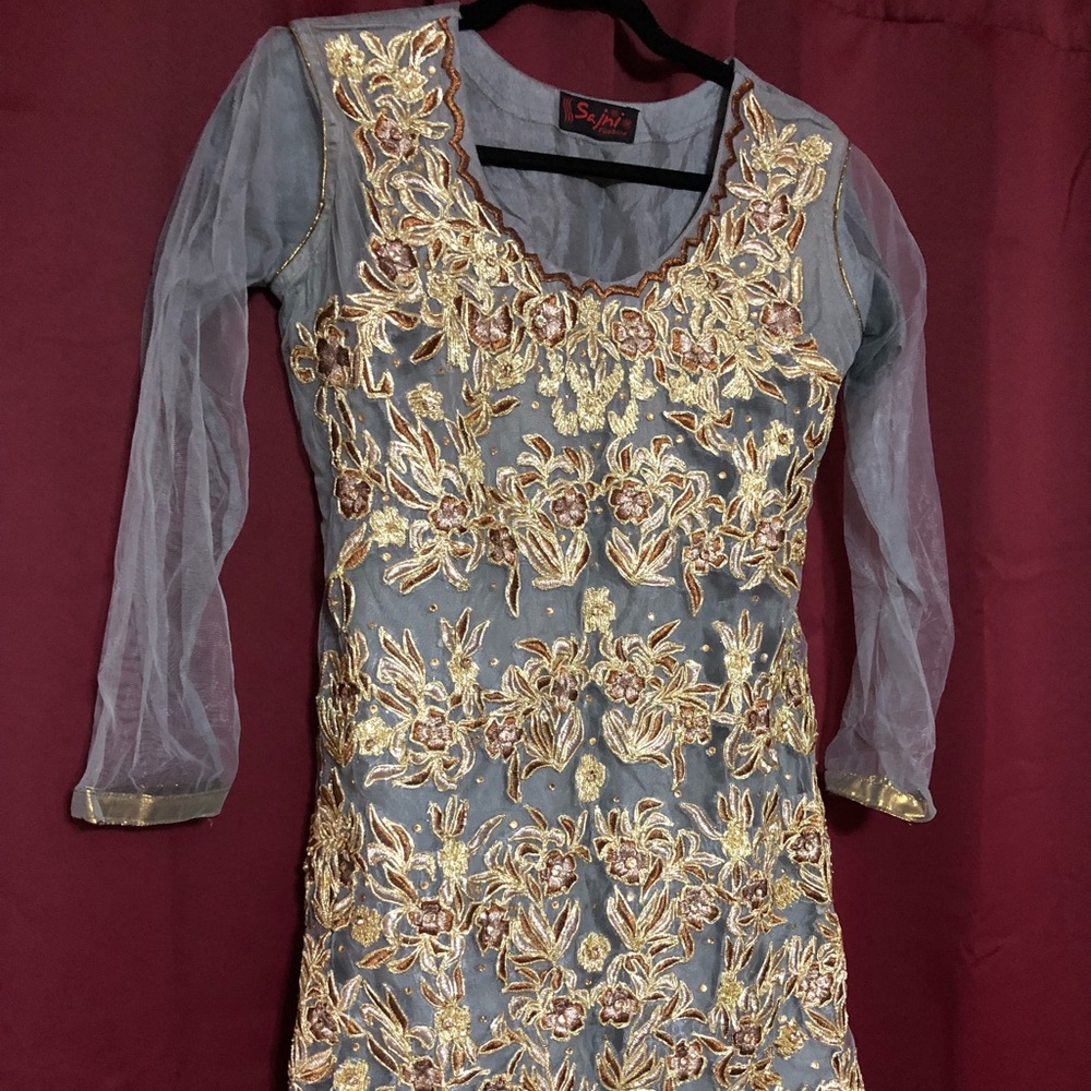 Pakistani / Indian Fancy Dress Size M